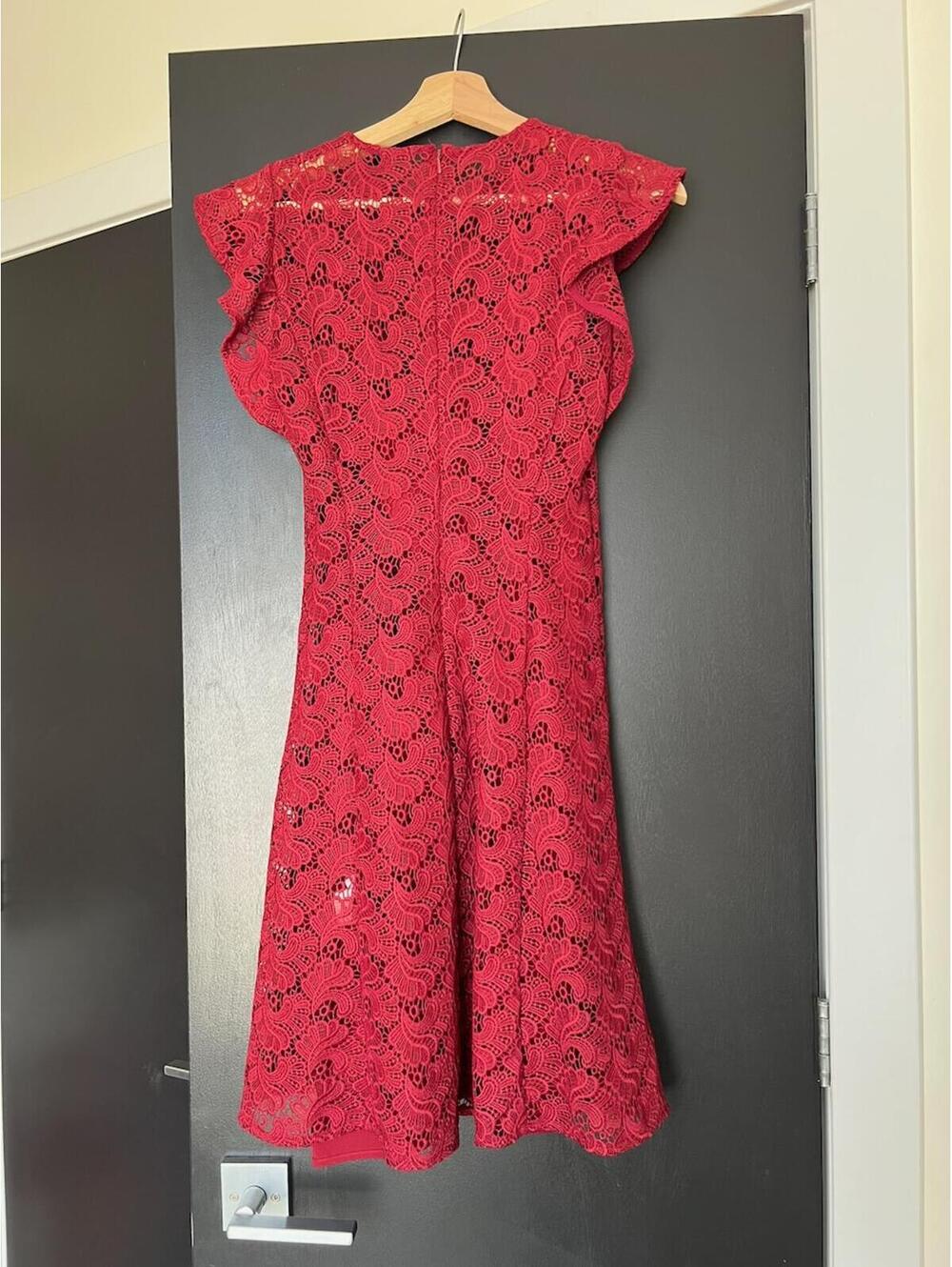 Michael Kors Burgundy Lace Flared-Sleeve Dress Size XS GREAT CONDITION - Picture 3 of 6